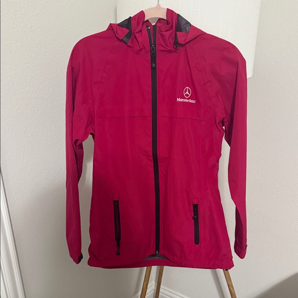 Mercedes-Benz Women's  Jacket in Pink